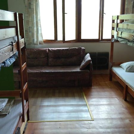 Hostel Varna Botanika Екстер'єр фото