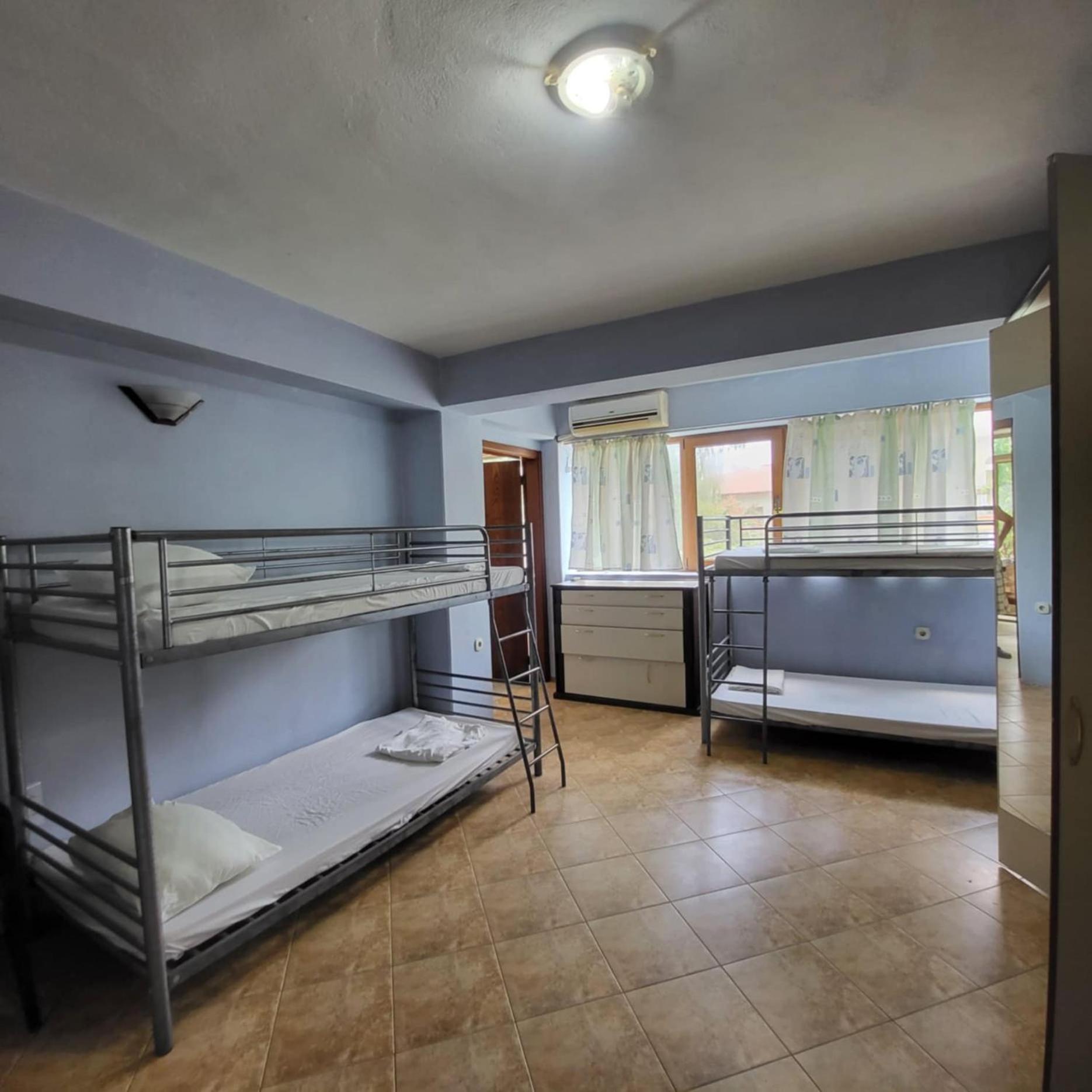 Hostel Varna Botanika Екстер'єр фото