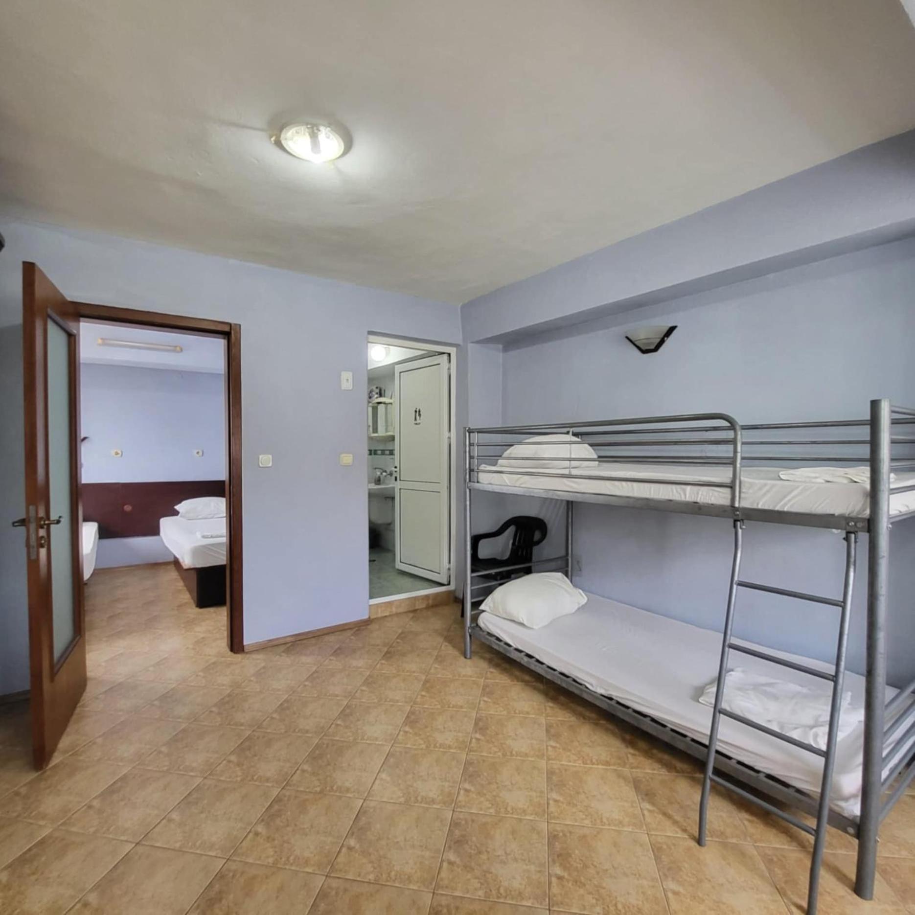 Hostel Varna Botanika Екстер'єр фото